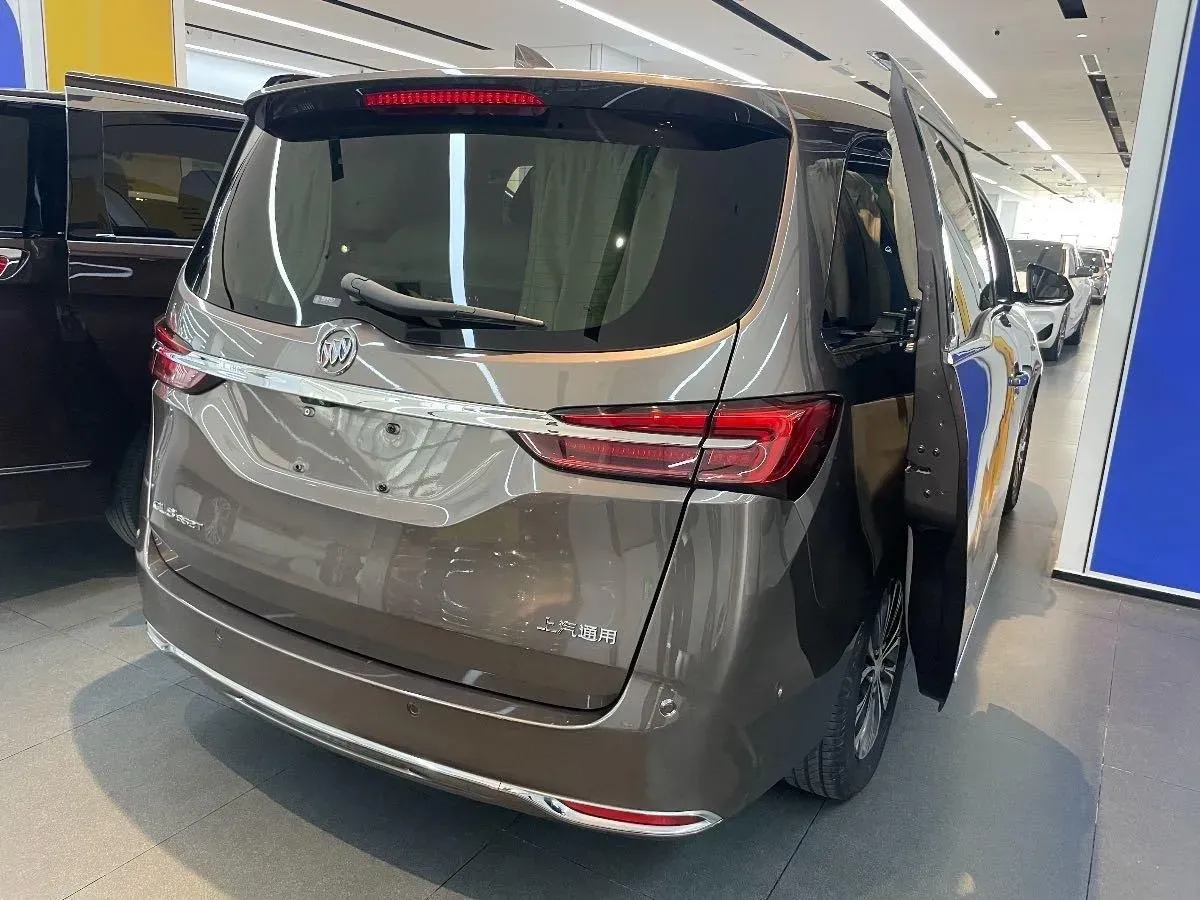 2021 Buick GL8 2.0T 237HP L4 9AT,autocango,china used car exporter,china ev exporter,chinese used car exporter,chinese used ev exporter