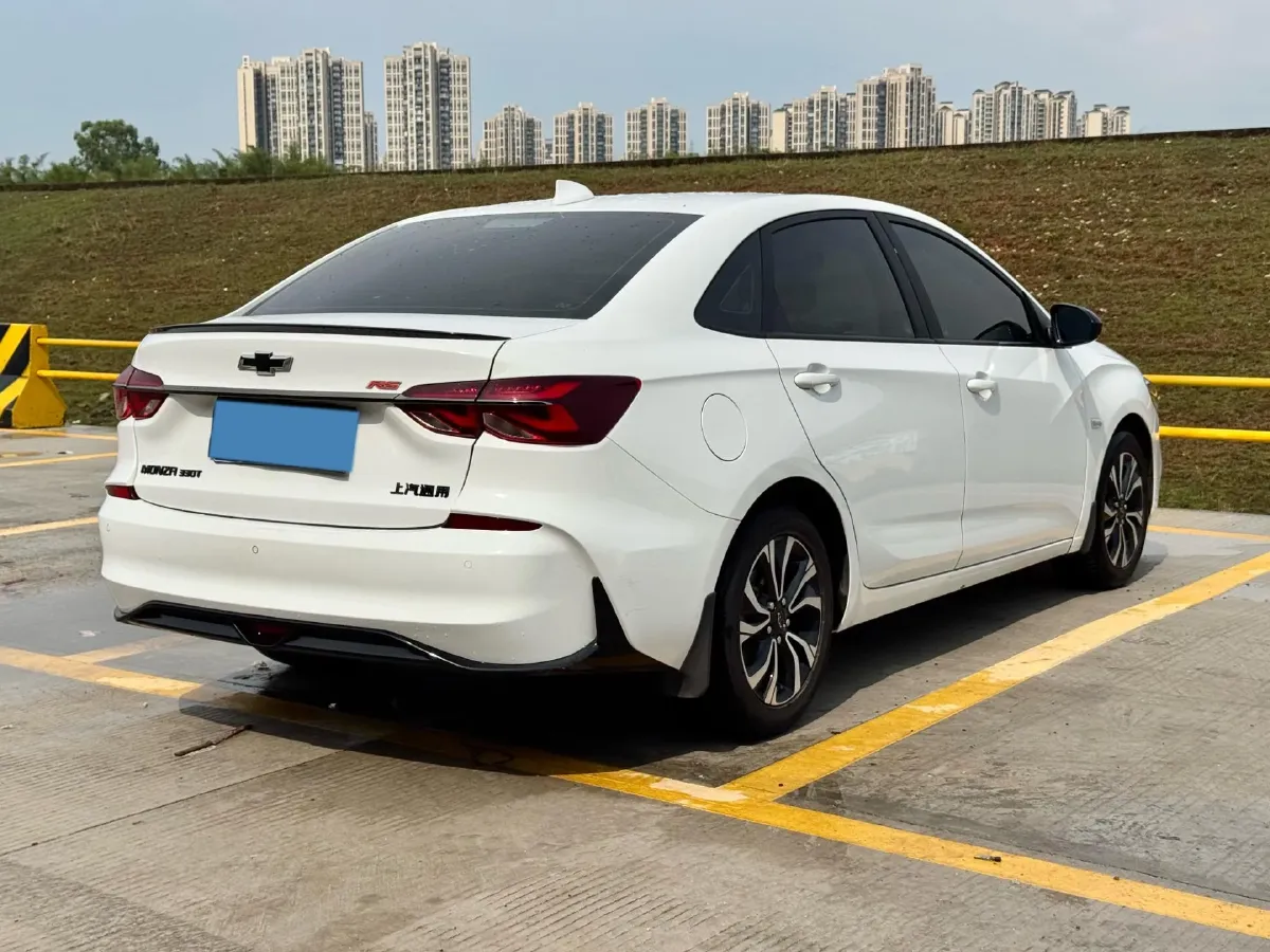 2019 Chevrolet Monza 1.3T 163HP L3 6AT,autocango,china used car exporter,china ev exporter,chinese used car exporter,chinese used ev exporter