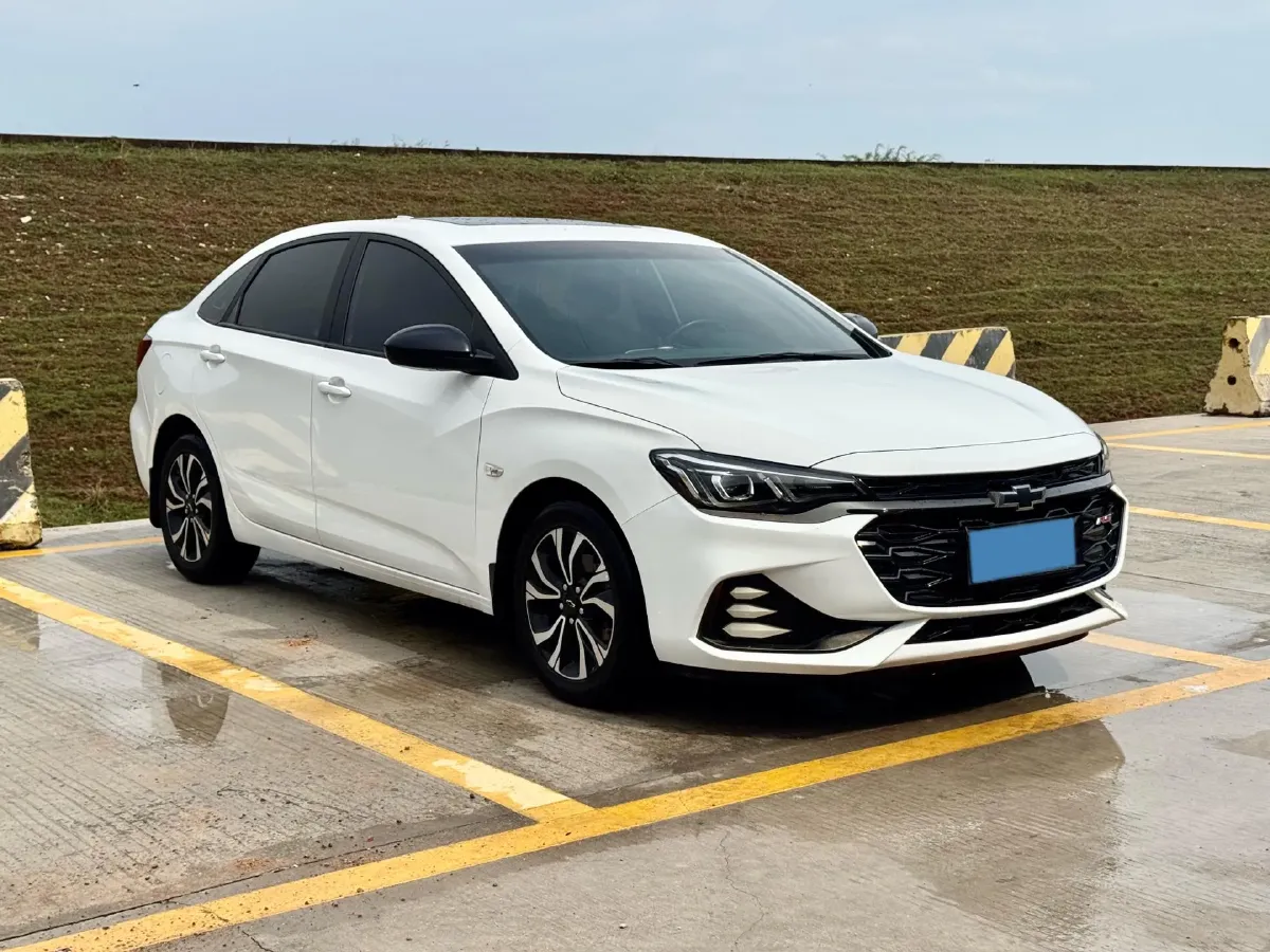 2019 Chevrolet Monza 1.3T 163HP L3 6AT,autocango,china used car exporter,china ev exporter,chinese used car exporter,chinese used ev exporter