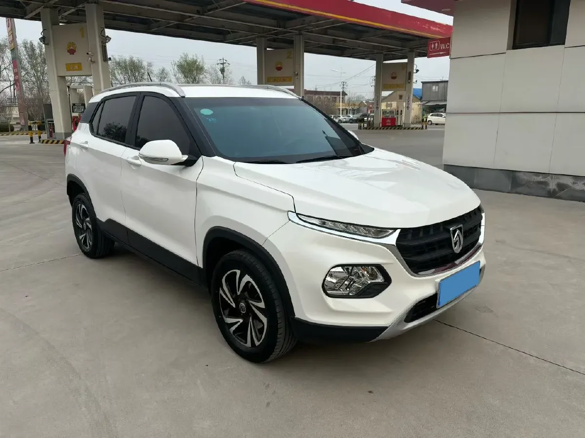 2017 BaoJun 510 1.5L 112HP L4 6MT,autocango,china used car exporter,china ev exporter,chinese used car exporter,chinese used ev exporter
