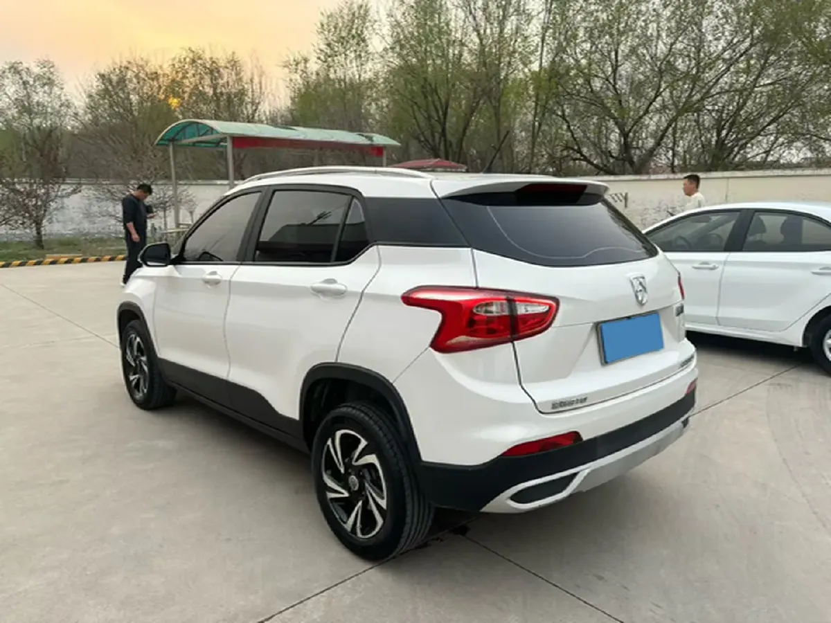 2017 BaoJun 510 1.5L 112HP L4 6MT,autocango,china used car exporter,china ev exporter,chinese used car exporter,chinese used ev exporter