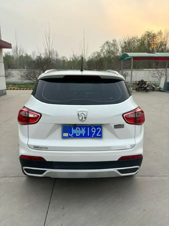 2017 BaoJun 510 1.5L 112HP L4 6MT,autocango,china used car exporter,china ev exporter,chinese used car exporter,chinese used ev exporter
