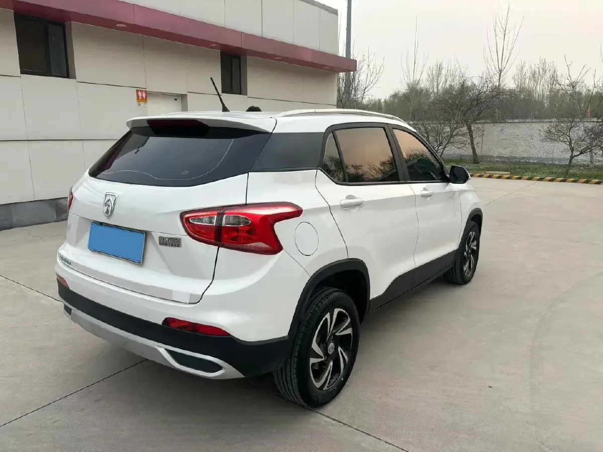 2017 BaoJun 510 1.5L 112HP L4 6MT,autocango,china used car exporter,china ev exporter,chinese used car exporter,chinese used ev exporter