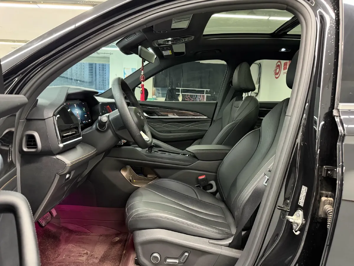 2024 Geely Monjaro 2.0T 218HP L4 7DCT,autocango,china used car exporter,china ev exporter,chinese used car exporter,chinese used ev exporter