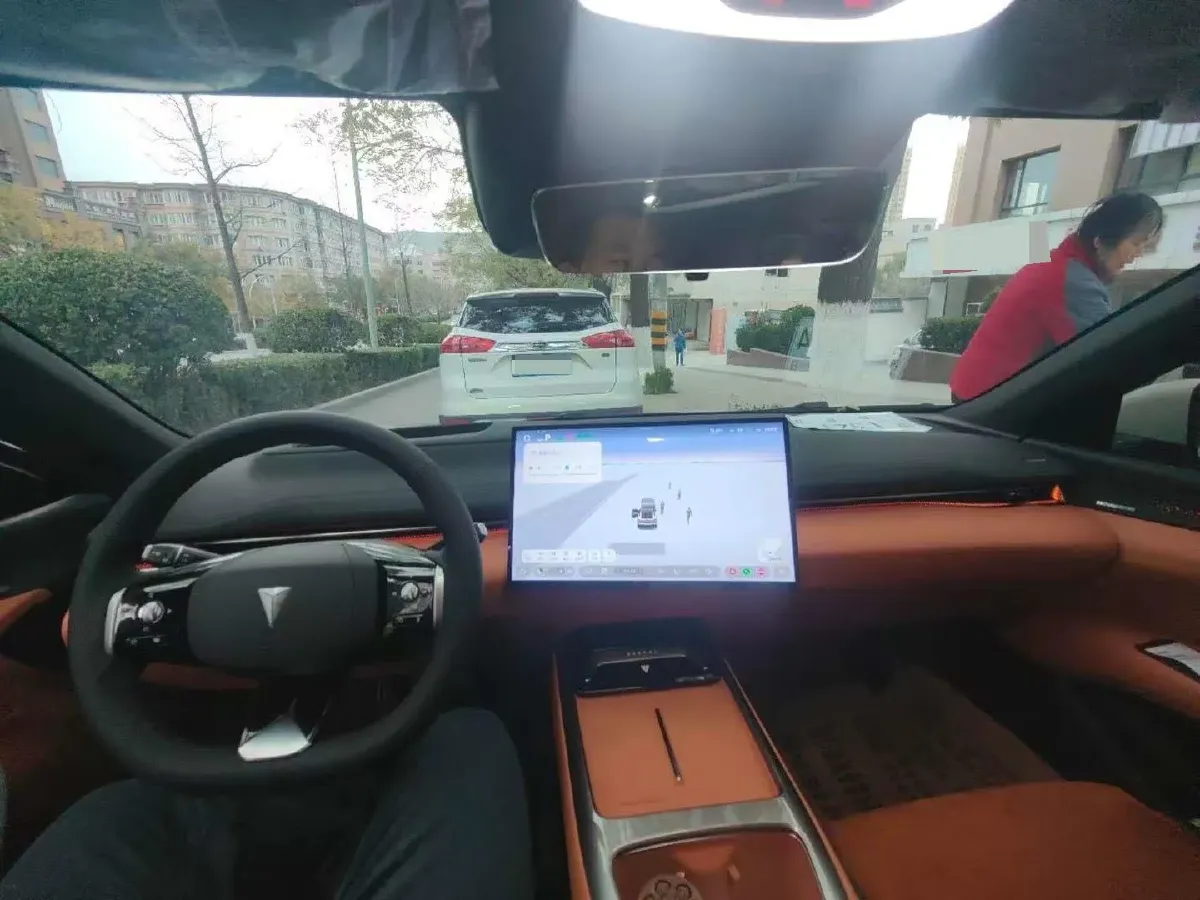 2025 Deepal L07 1.5L 98HP L4 REEV 35.07KWH,autocango,china used car exporter,china ev exporter,chinese used car exporter,chinese used ev exporter