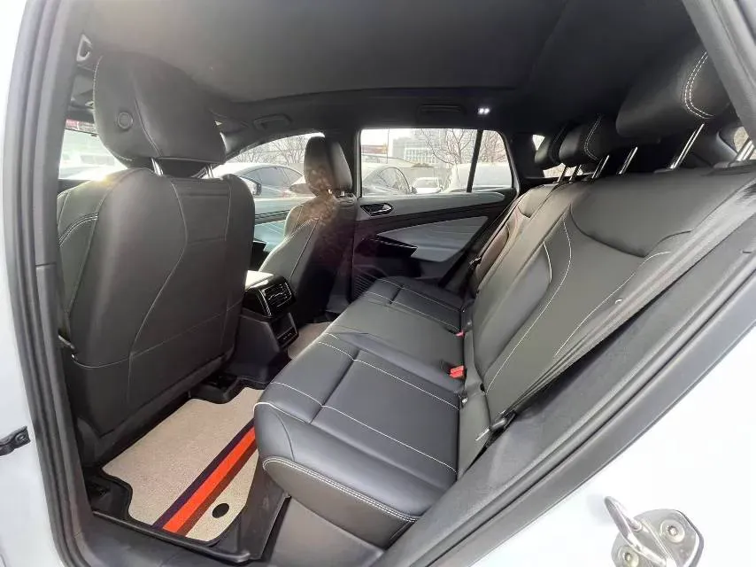 2023 Volkswagen ID.4 X BEV 52.8KWH,autocango,china used car exporter,china ev exporter,chinese used car exporter,chinese used ev exporter