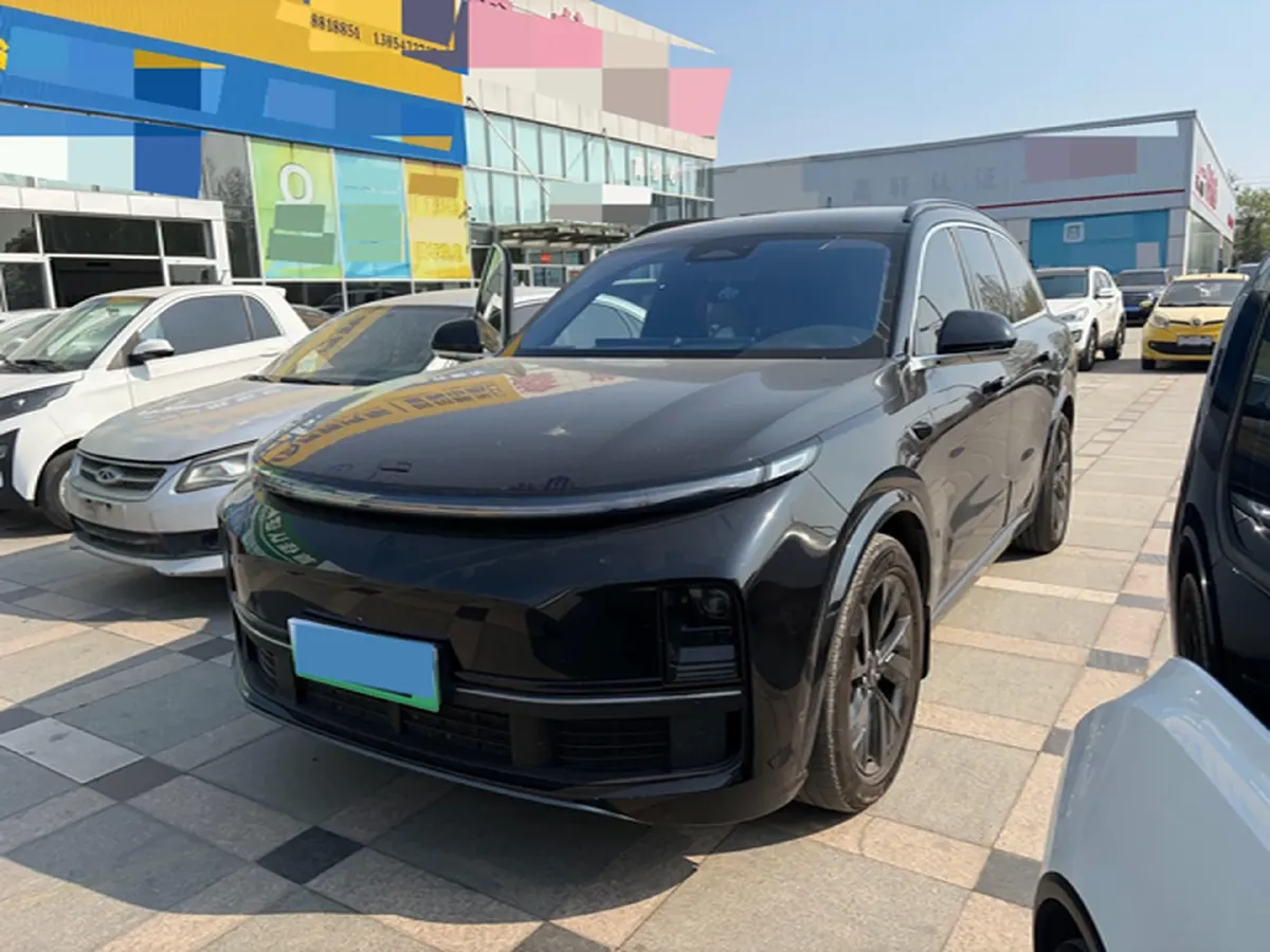 2023 Li L8 Range Extended 154HP REEV 40.9KWH,autocango,china used car exporter,china ev exporter,chinese used car exporter,chinese used ev exporter