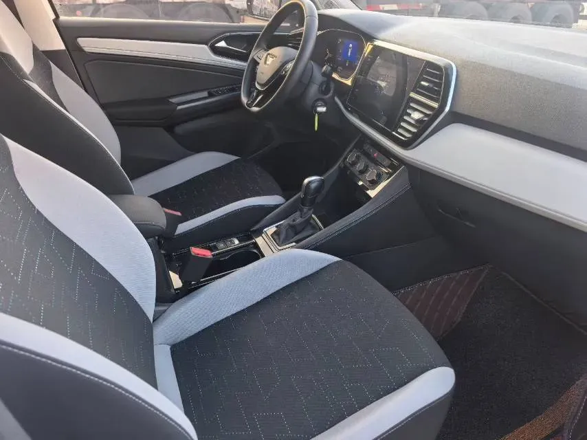 2023 Jetta VS7 1.4T 150HP L4 6AT,autocango,china used car exporter,china ev exporter,chinese used car exporter,chinese used ev exporter