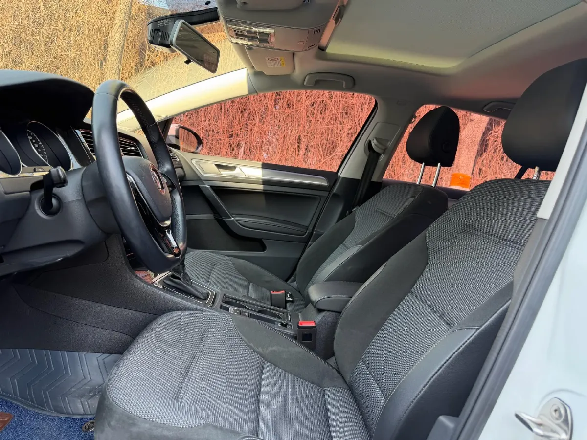 2020 Volkswagen Golf 1.4T 150HP L4 7DCT,autocango,china used car exporter,china ev exporter,chinese used car exporter,chinese used ev exporter