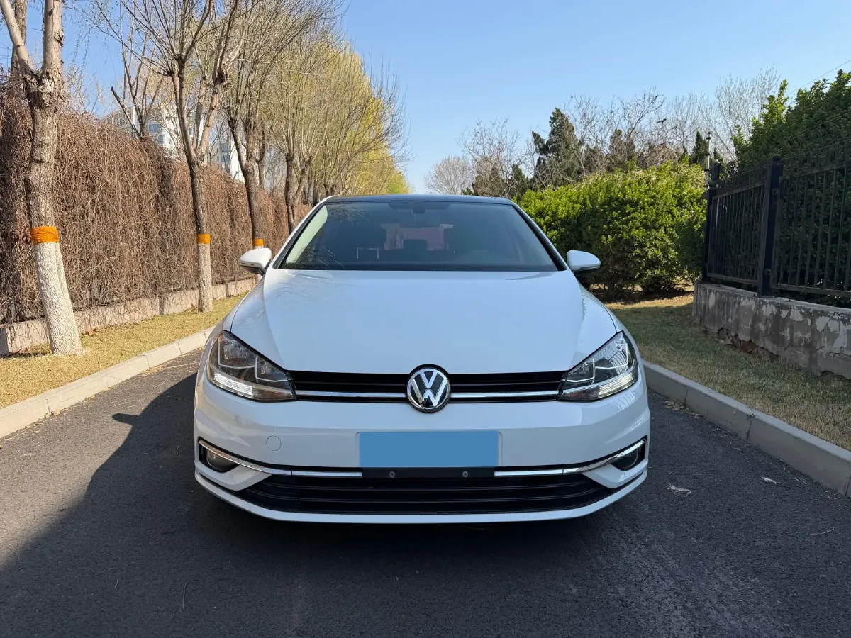 2020 Volkswagen Golf 1.4T 150HP L4 7DCT,autocango,china used car exporter,china ev exporter,chinese used car exporter,chinese used ev exporter