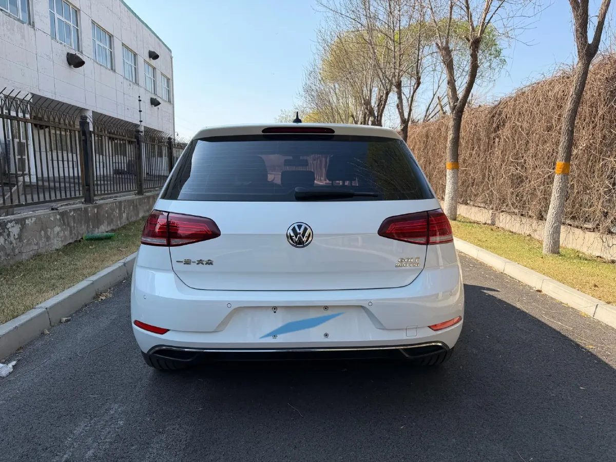 2020 Volkswagen Golf 1.4T 150HP L4 7DCT,autocango,china used car exporter,china ev exporter,chinese used car exporter,chinese used ev exporter