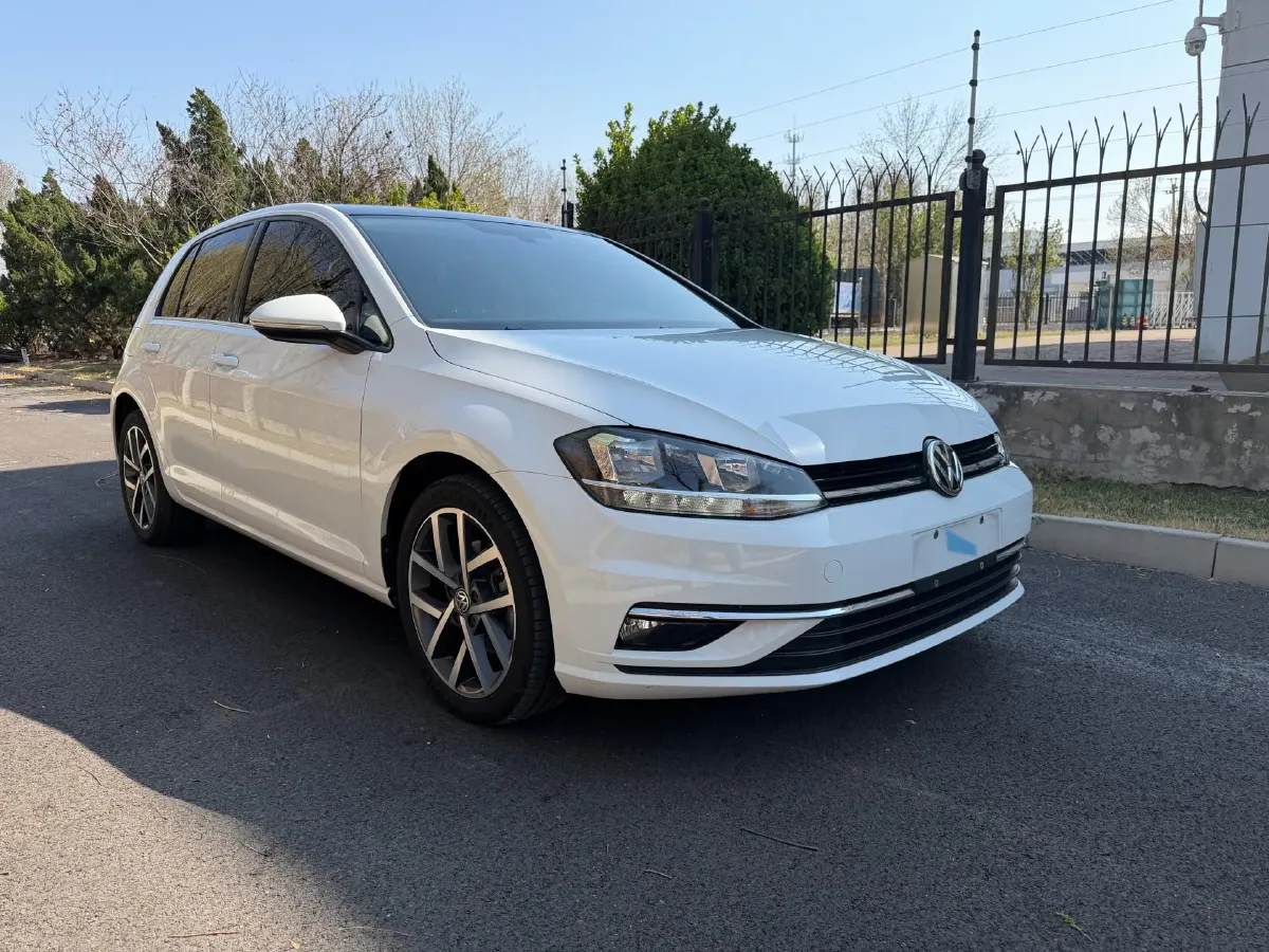 2020 Volkswagen Golf 1.4T 150HP L4 7DCT,autocango,china used car exporter,china ev exporter,chinese used car exporter,chinese used ev exporter