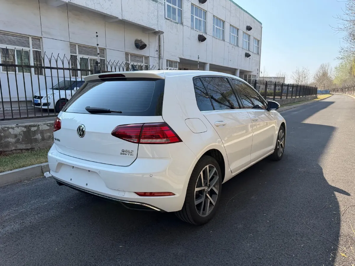 2020 Volkswagen Golf 1.4T 150HP L4 7DCT,autocango,china used car exporter,china ev exporter,chinese used car exporter,chinese used ev exporter