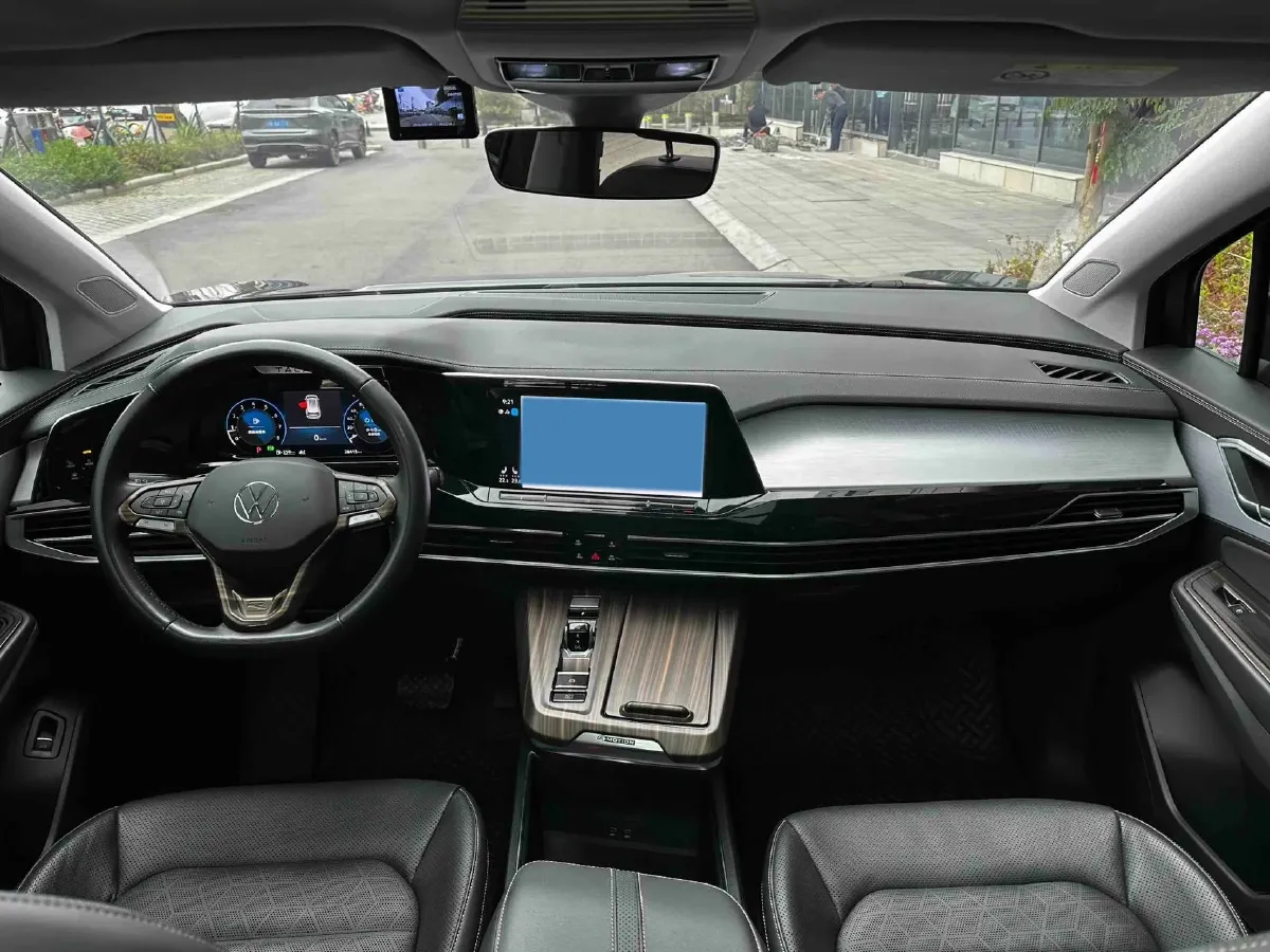 2023 Volkswagen Talagon 2.0T 220HP L4 7DCT,autocango,china used car exporter,china ev exporter,chinese used car exporter,chinese used ev exporter