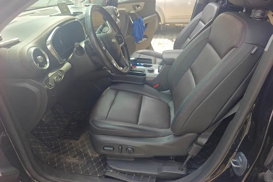 2020 Chevrolet Blazer 2.0T 237HP L4 9AT,autocango,china used car exporter,china ev exporter,chinese used car exporter,chinese used ev exporter