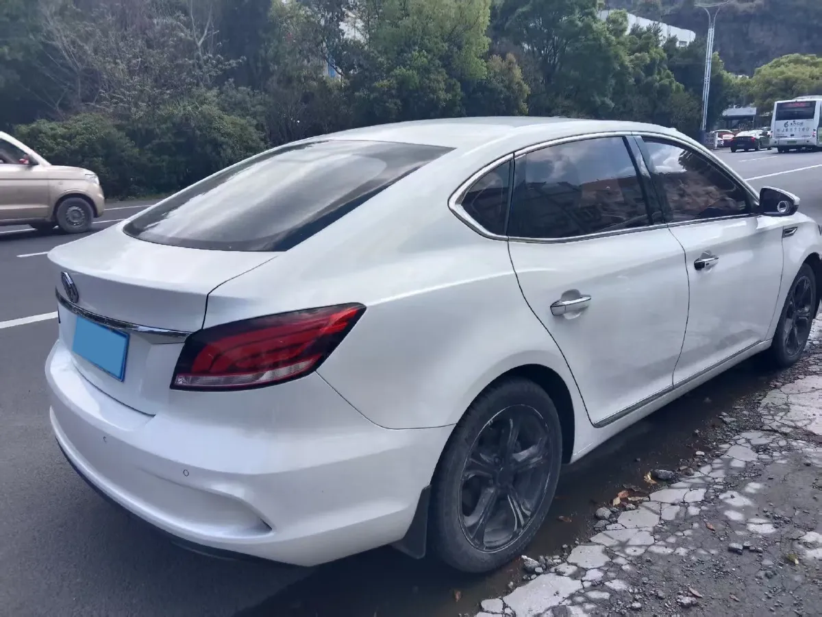 2017 MG MG6 1.5T 169HP L4 7DCT,autocango,china used car exporter,china ev exporter,chinese used car exporter,chinese used ev exporter