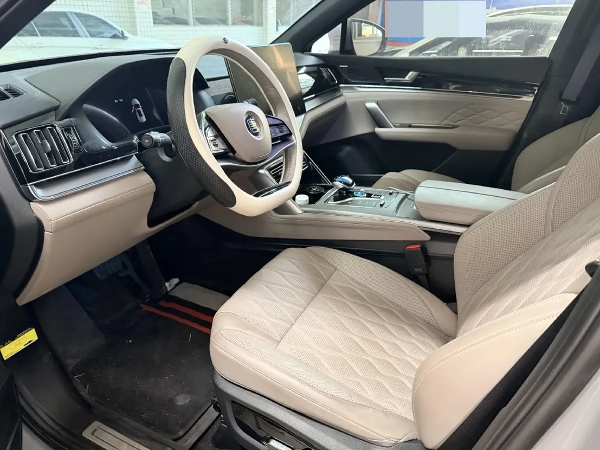 2025 BYD Tang 1.5T 156HP L4 E-CVT PHEV 21.504KWH,autocango,china used car exporter,china ev exporter,chinese used car exporter,chinese used ev exporter