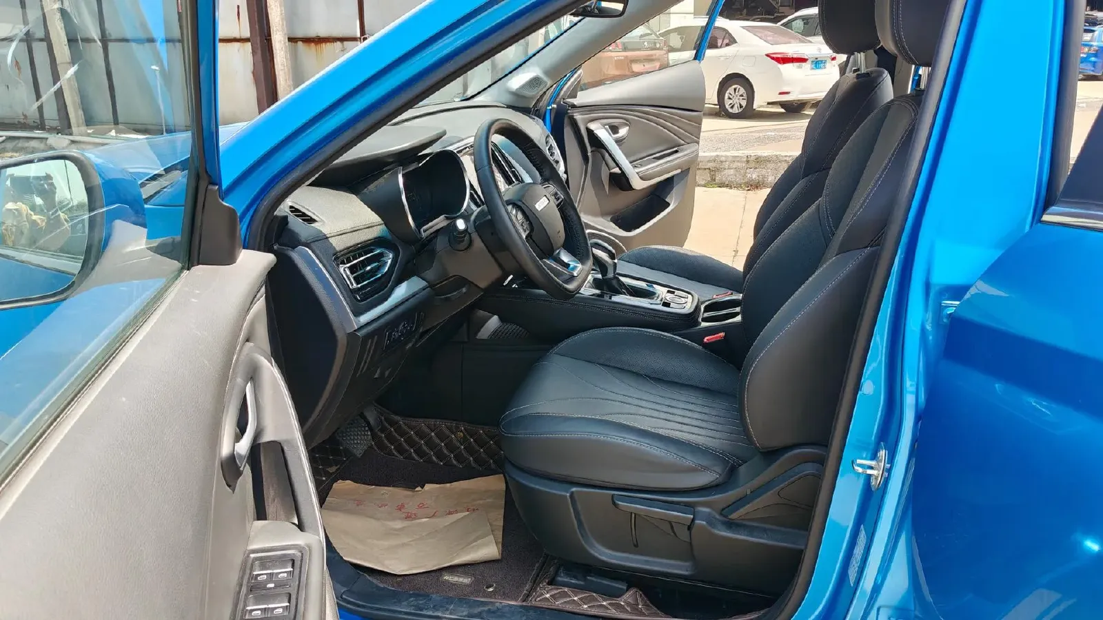 2019 Jetour X70 1.5T 156HP L4 6DCT,autocango,china used car exporter,china ev exporter,chinese used car exporter,chinese used ev exporter