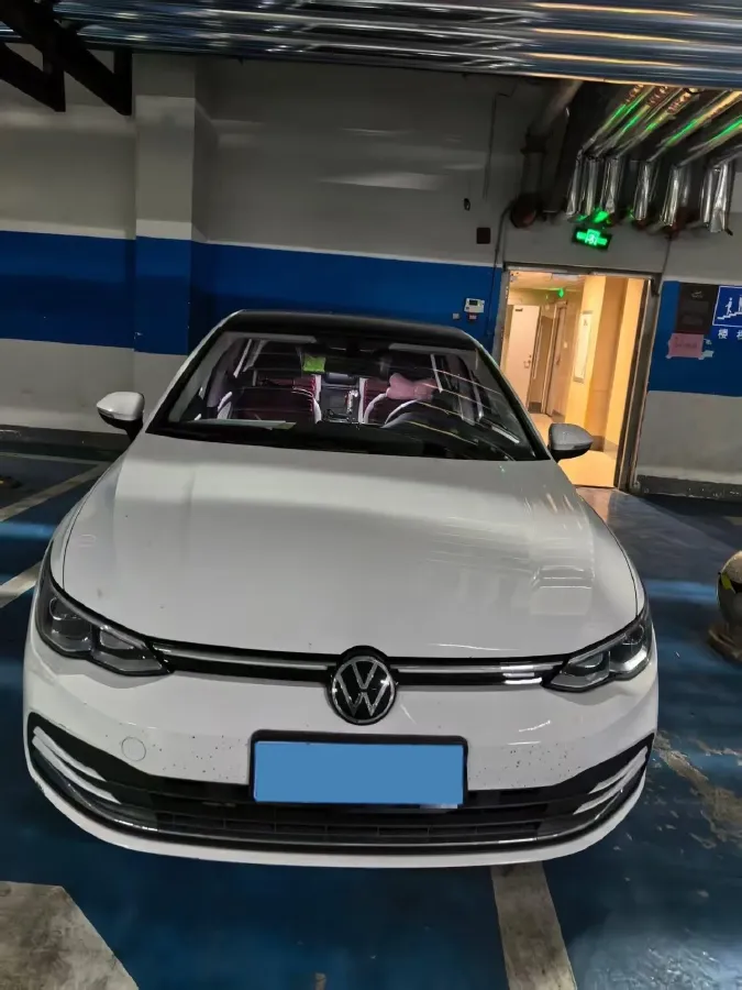 2025 Volkswagen Golf 1.5T 160HP L4 7DCT,autocango,china used car exporter,china ev exporter,chinese used car exporter,chinese used ev exporter