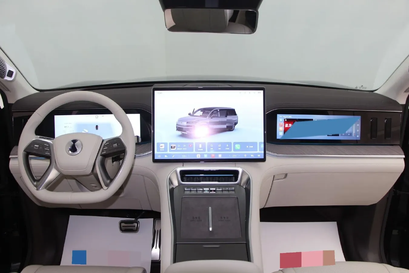 2025 Denza DenzaN9 2.0T 207HP L4 E-CVT PHEV,autocango,china used car exporter,china ev exporter,chinese used car exporter,chinese used ev exporter