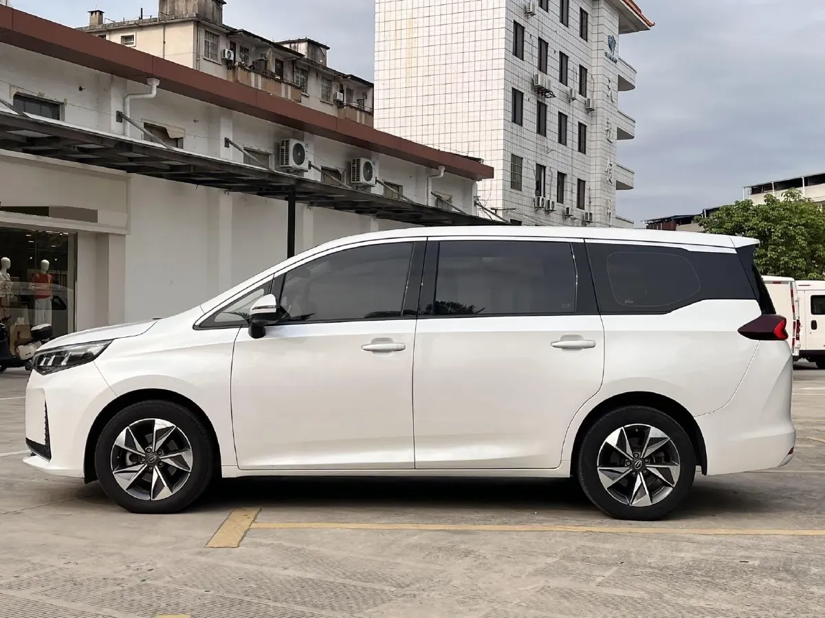 2023 GAC Trumpchi M6 1.5T 177HP L4 7DCT,autocango,china used car exporter,china ev exporter,chinese used car exporter,chinese used ev exporter