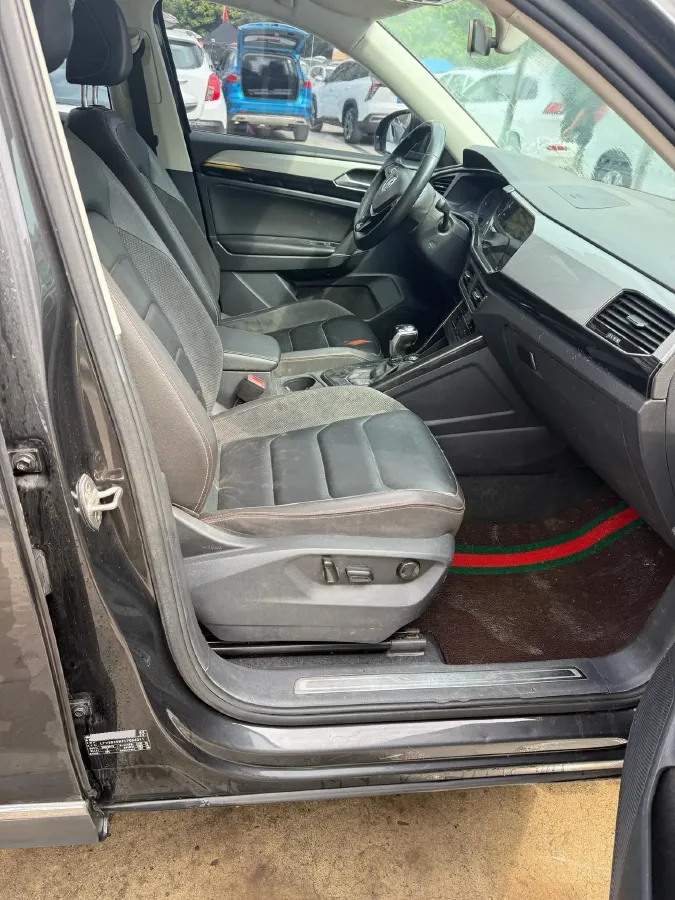 2020 Volkswagen Tayron 2.0T 186HP L4 7DCT,autocango,china used car exporter,china ev exporter,chinese used car exporter,chinese used ev exporter