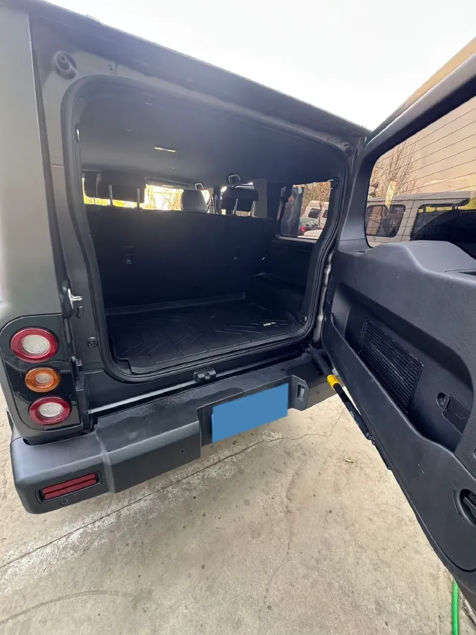 2024 212 212 T01 2.0T 252HP L4 8AT,autocango,china used car exporter,china ev exporter,chinese used car exporter,chinese used ev exporter