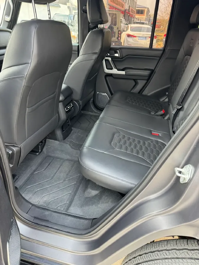 2024 212 212 T01 2.0T 252HP L4 8AT,autocango,china used car exporter,china ev exporter,chinese used car exporter,chinese used ev exporter