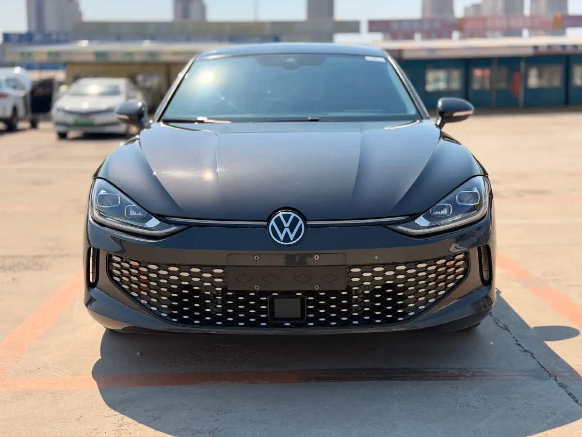 2022 Exceed TXL 2.0T 261HP L4 7DCT,autocango,china used car exporter,china ev exporter,chinese used car exporter,chinese used ev exporter