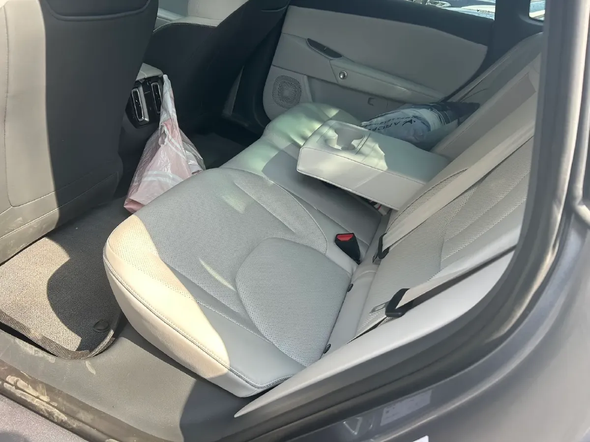 2025 ARCFOX αS5 BEV,autocango,china used car exporter,china ev exporter,chinese used car exporter,chinese used ev exporter