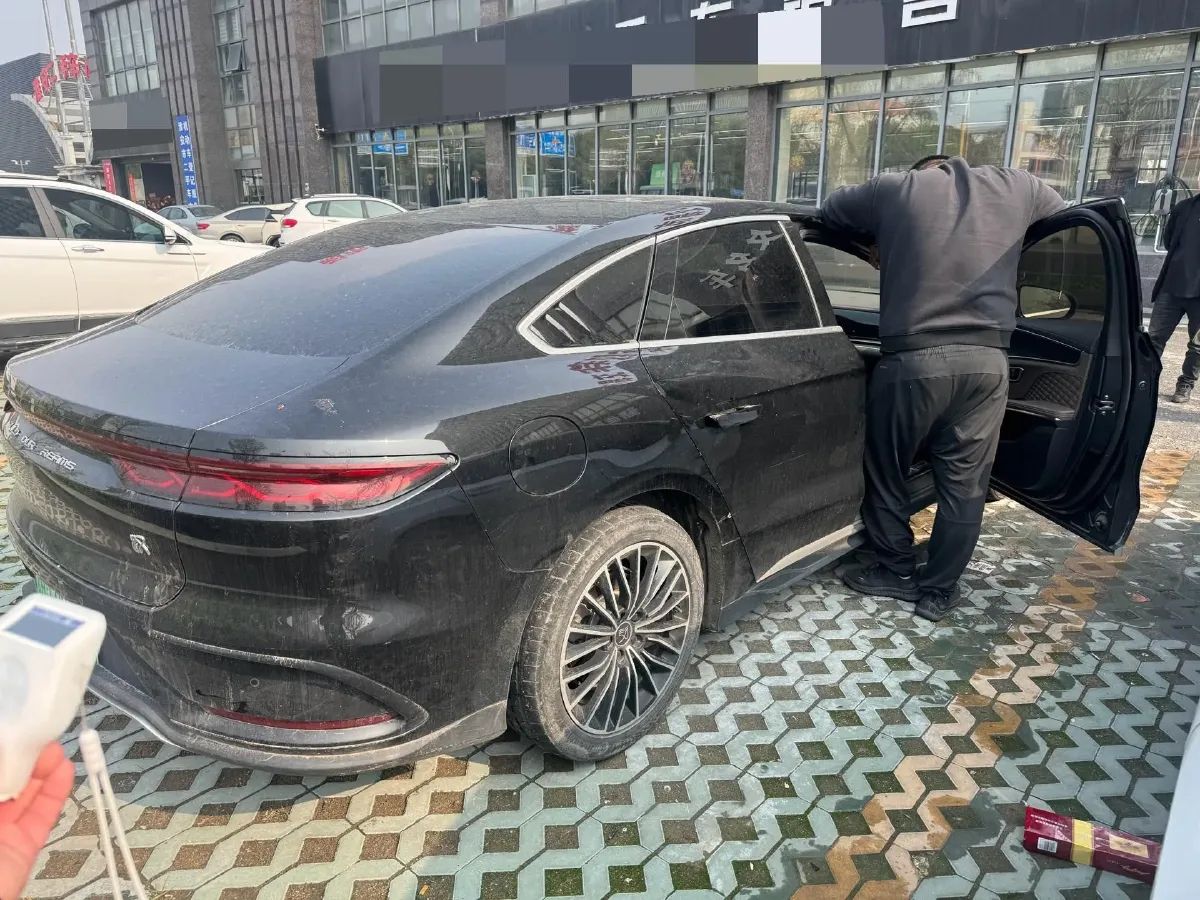 2022 Volkswagen Tiguan L 2.0T 186HP L4 7DCT,autocango,china used car exporter,china ev exporter,chinese used car exporter,chinese used ev exporter