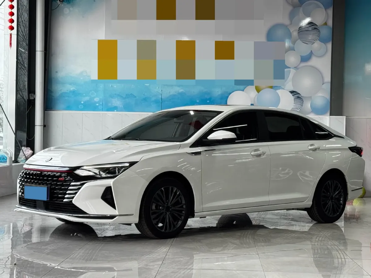 2021 DongFeng Aeolus YiXuan MAX 1.5T 190HP L4 7DCT,autocango,china used car exporter,china ev exporter,chinese used car exporter,chinese used ev exporter