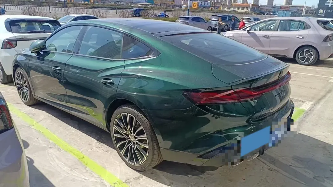 2025 MG 7 2.0T 261HP L4 9AT,autocango,china used car exporter,china ev exporter,chinese used car exporter,chinese used ev exporter