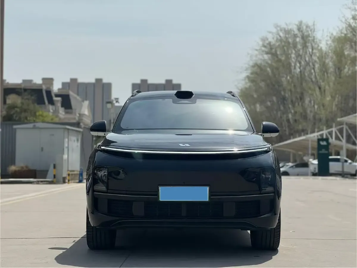 2024 Li L9 Range Extended 154HP REEV 52.3KWH,autocango,china used car exporter,china ev exporter,chinese used car exporter,chinese used ev exporter