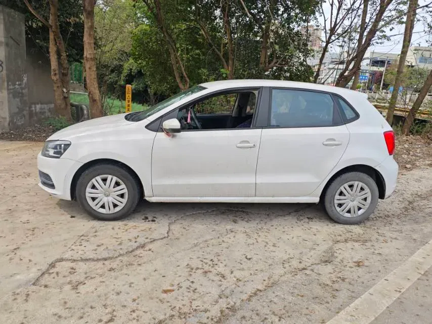 2016 Volkswagen Polo 1.4L 90HP L4 5MT,autocango,china used car exporter,china ev exporter,chinese used car exporter,chinese used ev exporter