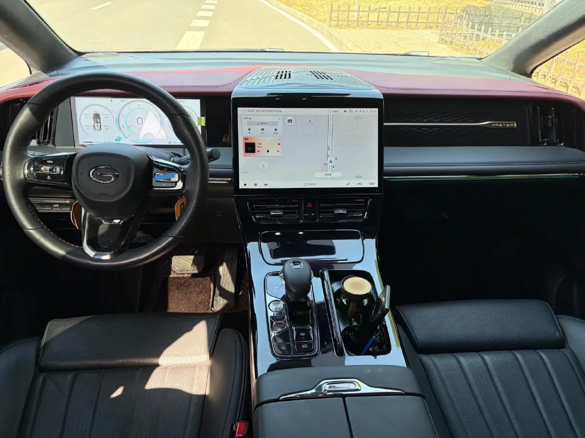 2024 GAC Trumpchi M8 2.0T 252HP L4 8AT,autocango,china used car exporter,china ev exporter,chinese used car exporter,chinese used ev exporter