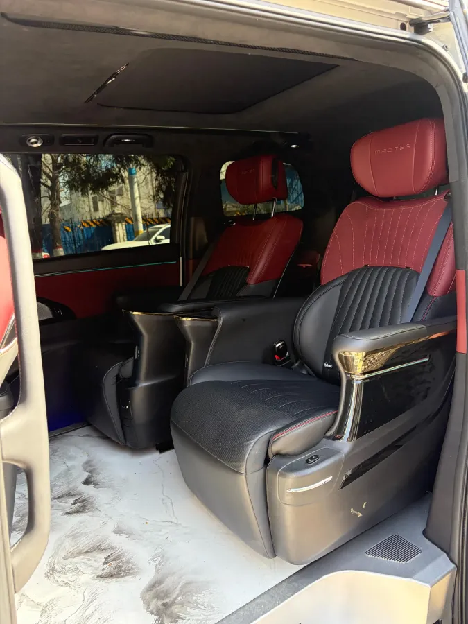 2024 GAC Trumpchi M8 2.0T 252HP L4 8AT,autocango,china used car exporter,china ev exporter,chinese used car exporter,chinese used ev exporter