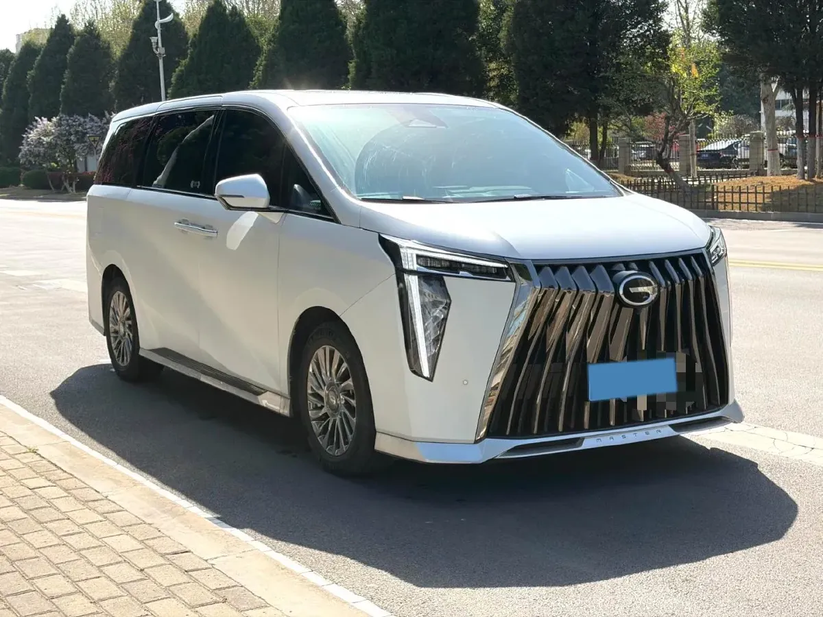 2024 GAC Trumpchi M8 2.0T 252HP L4 8AT,autocango,china used car exporter,china ev exporter,chinese used car exporter,chinese used ev exporter