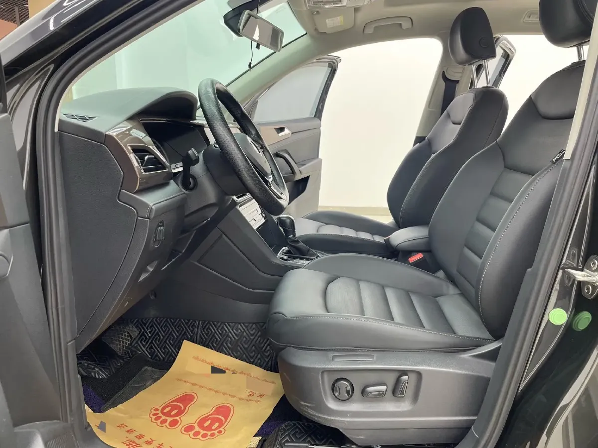 2022 Volkswagen Tharu 1.4T 150HP L4 7DCT,autocango,china used car exporter,china ev exporter,chinese used car exporter,chinese used ev exporter