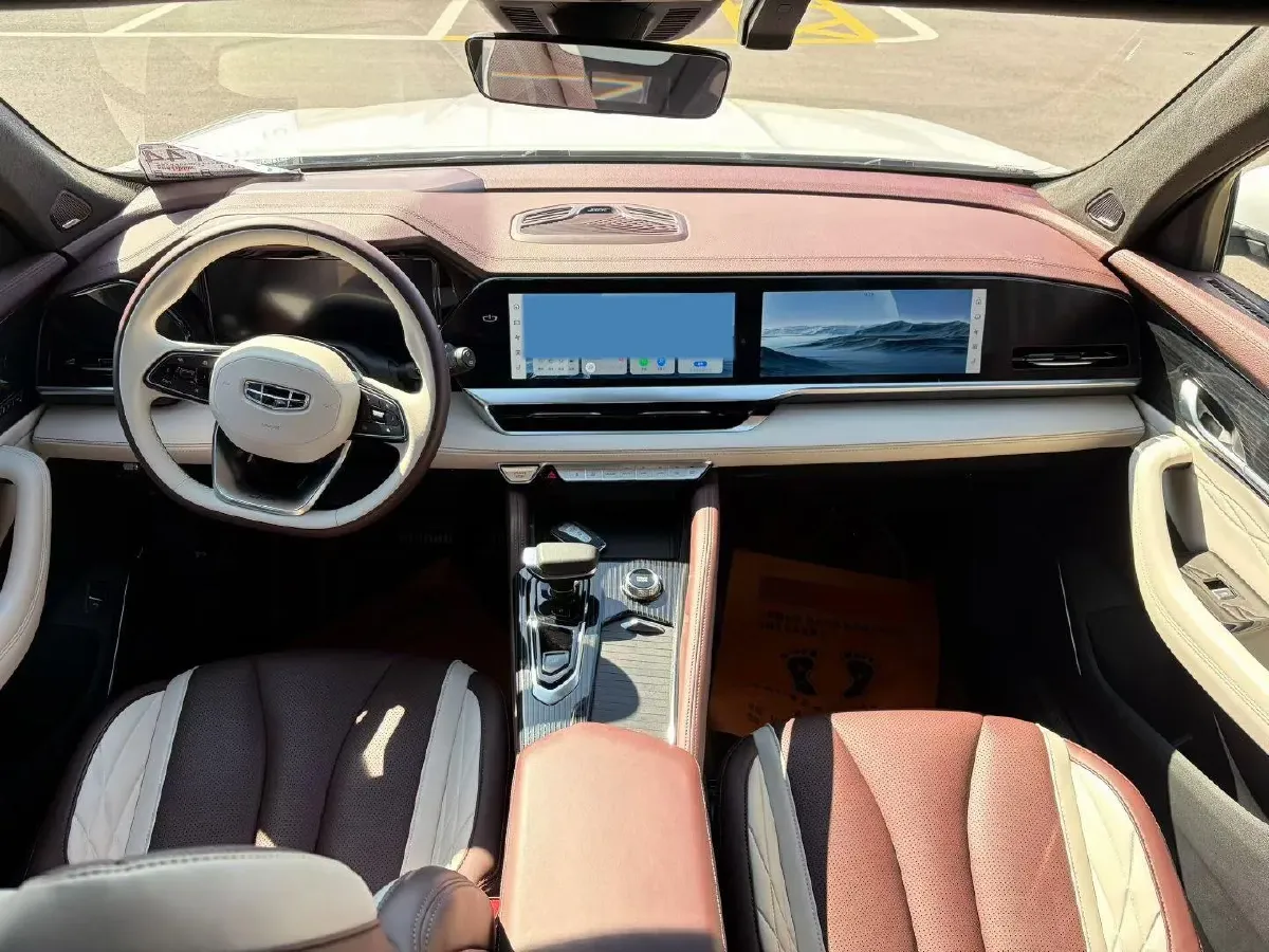 2021 Geely Monjaro 2.0T 238HP L4 8AT,autocango,china used car exporter,china ev exporter,chinese used car exporter,chinese used ev exporter