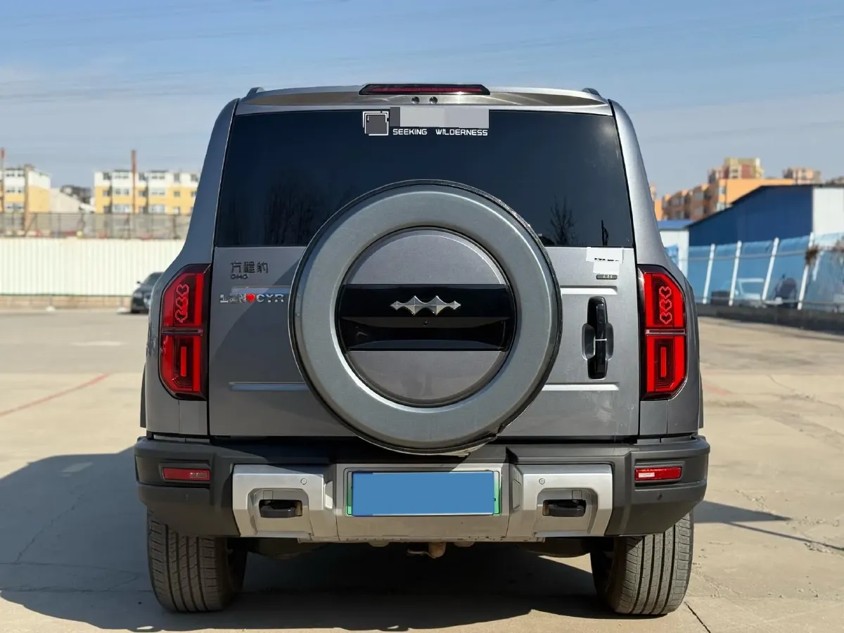 2025 FangChengBao Bao 5 1.5T 194HP L4 E-CVT PHEV 31.8KWH,autocango,china used car exporter,china ev exporter,chinese used car exporter,chinese used ev exporter