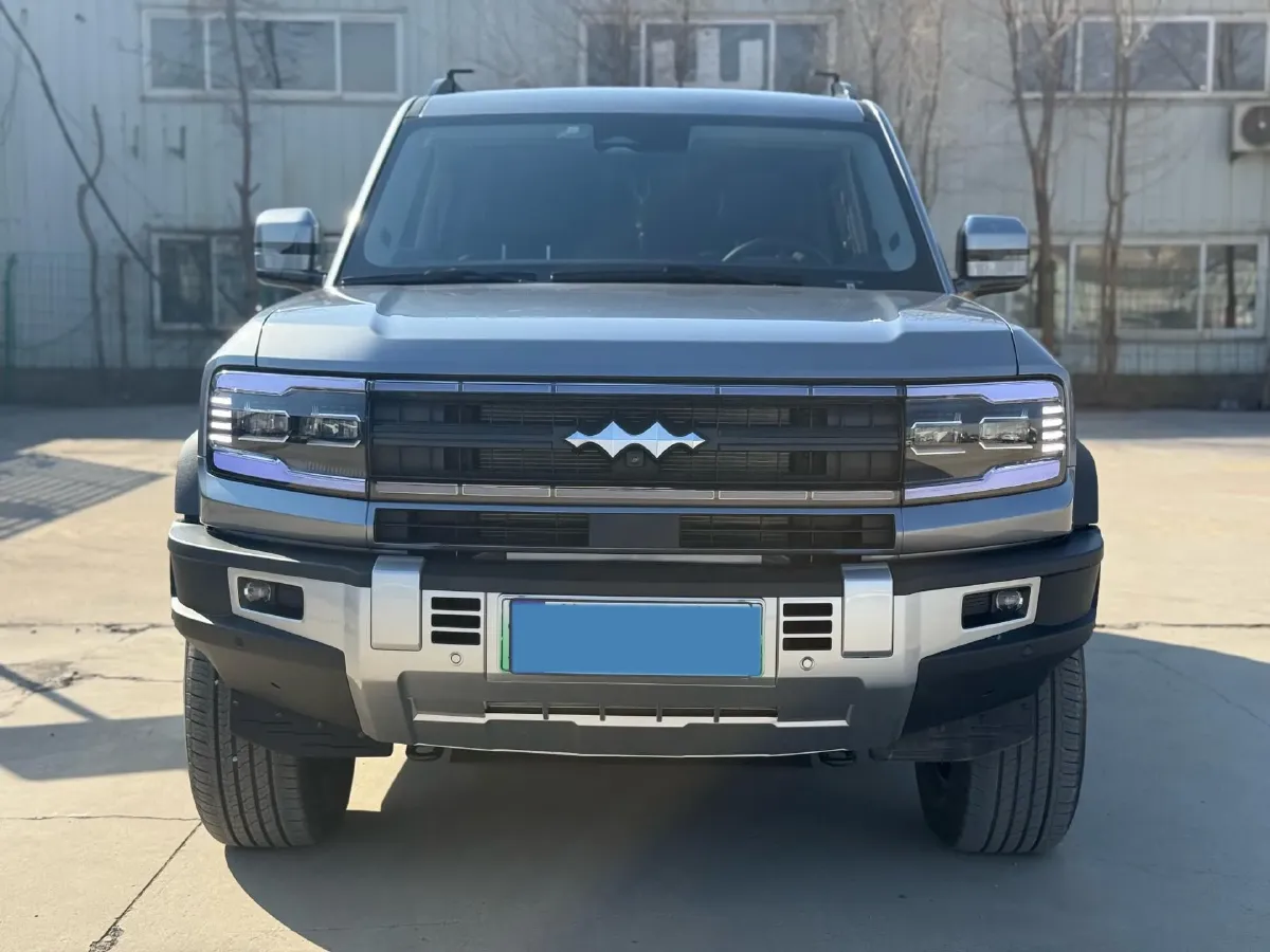 2025 FangChengBao Bao 5 1.5T 194HP L4 E-CVT PHEV 31.8KWH,autocango,china used car exporter,china ev exporter,chinese used car exporter,chinese used ev exporter