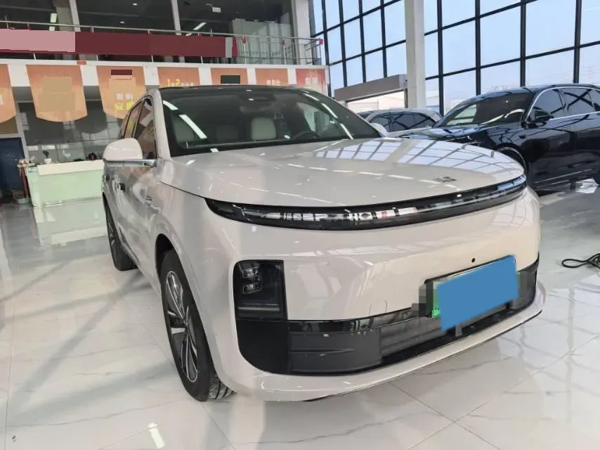 2024 Li L6 Range Extended 154HP L4 REEV 36.8KWH,autocango,china used car exporter,china ev exporter,chinese used car exporter,chinese used ev exporter