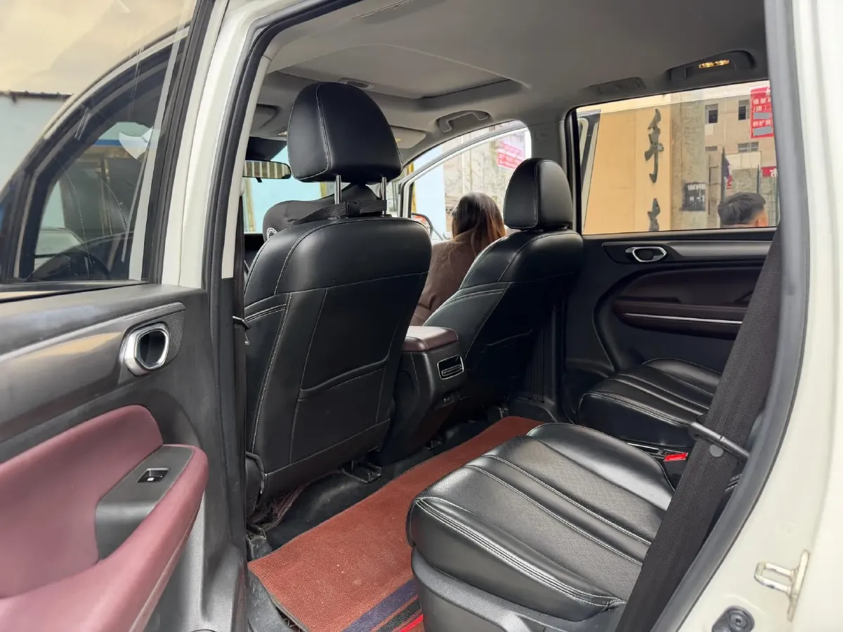 2021 GAC Trumpchi M6 1.5T 169HP L4 7DCT,autocango,china used car exporter,china ev exporter,chinese used car exporter,chinese used ev exporter