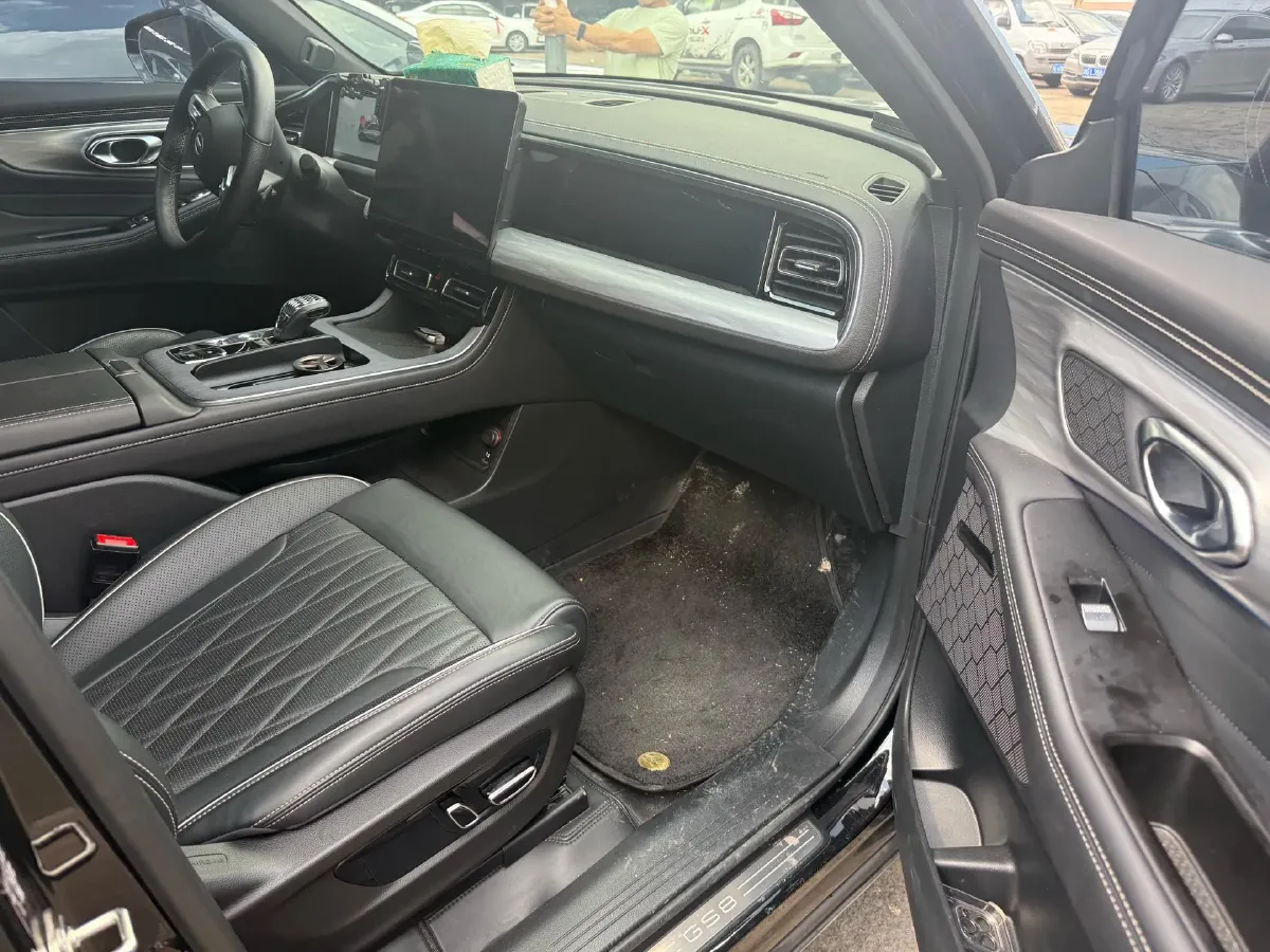 2022 GAC Trumpchi GS8 2.0T 252HP L4 8AT,autocango,china used car exporter,china ev exporter,chinese used car exporter,chinese used ev exporter