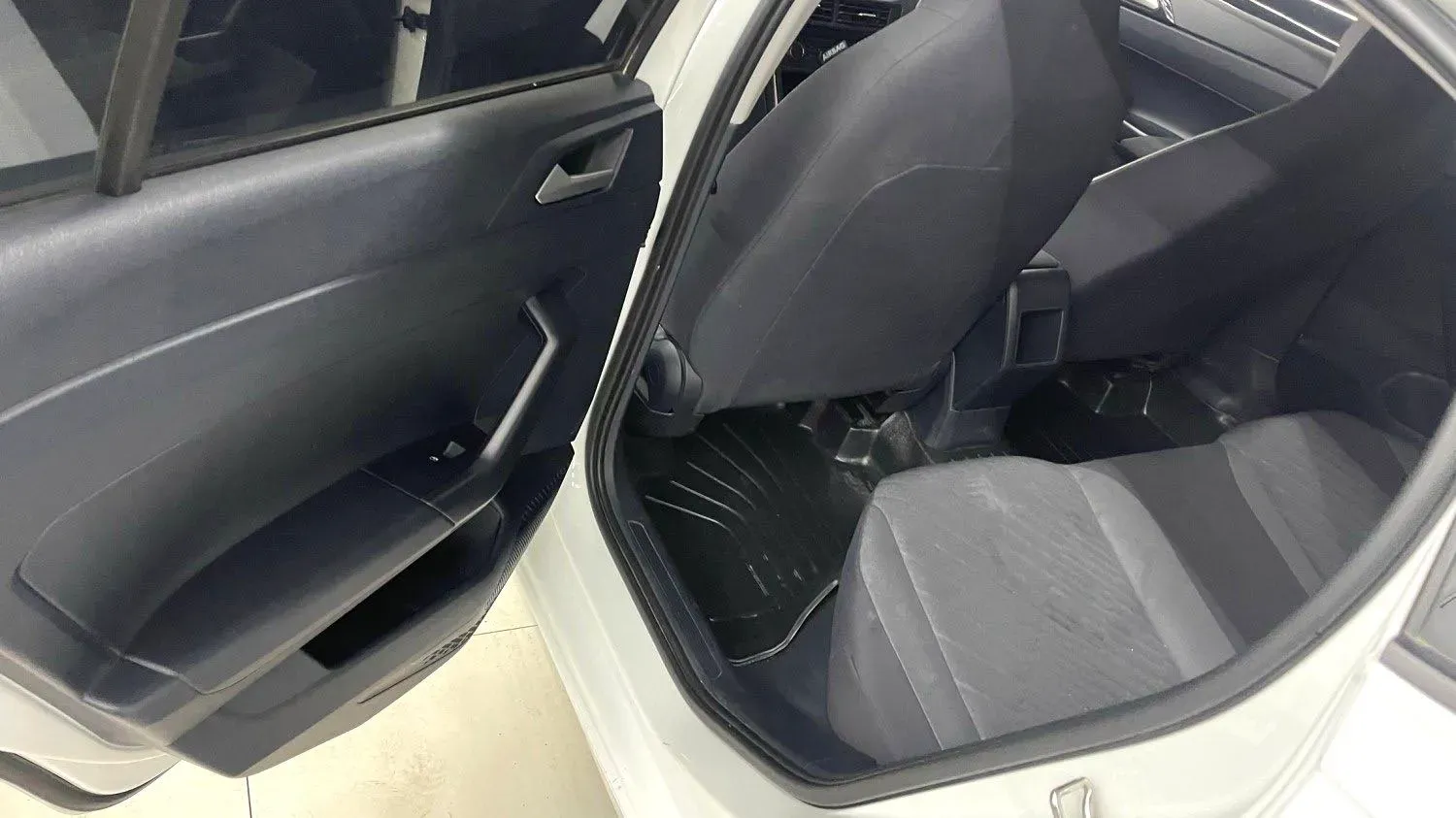 2023 Volkswagen Lavida 1.5L 110HP L4 6AT,autocango,china used car exporter,china ev exporter,chinese used car exporter,chinese used ev exporter