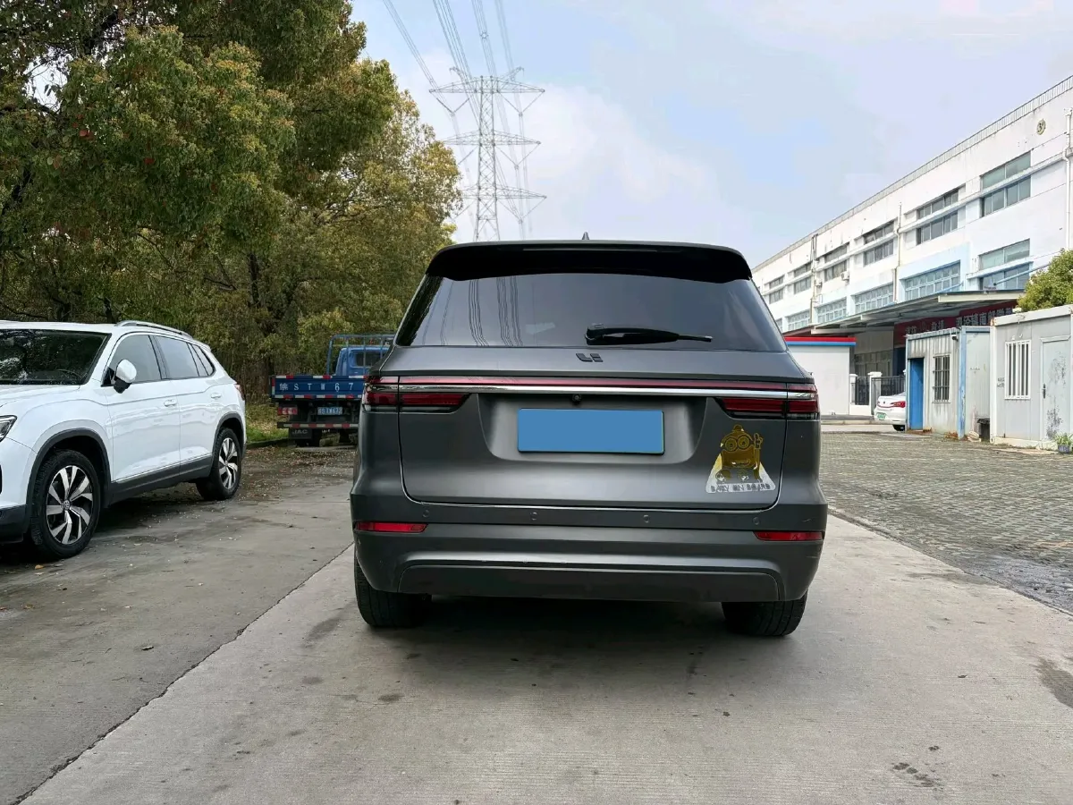 2020 Li ONE Range Extended 131HP REEV 40.5KWH,autocango,china used car exporter,china ev exporter,chinese used car exporter,chinese used ev exporter