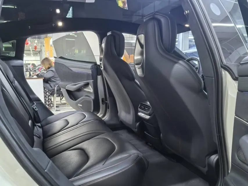 2024 MI SU7 BEV 101KWH,autocango,china used car exporter,china ev exporter,chinese used car exporter,chinese used ev exporter