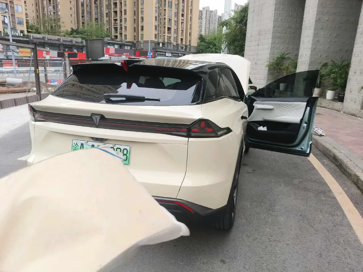 2023 Deepal S07 BEV 79.97KWH,autocango,china used car exporter,china ev exporter,chinese used car exporter,chinese used ev exporter