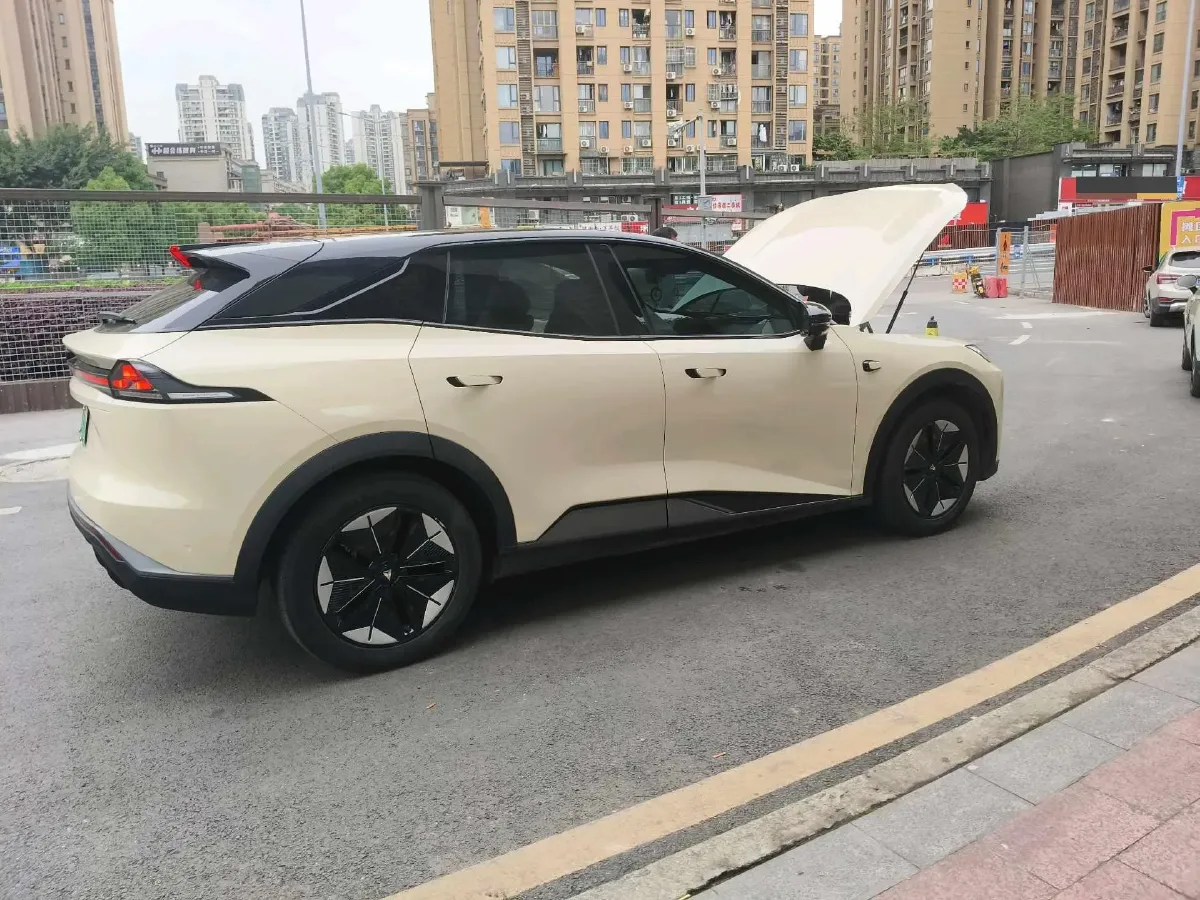 2023 Deepal S07 BEV 79.97KWH,autocango,china used car exporter,china ev exporter,chinese used car exporter,chinese used ev exporter